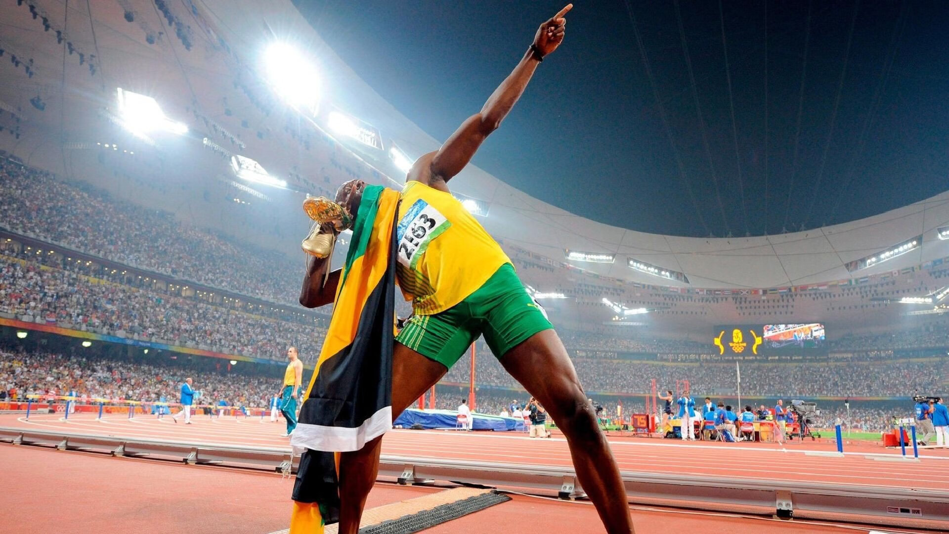 恩迪梅西附体，埃弗顿言和大黑马！换帅“十字鹰”读秒绝杀格罗索